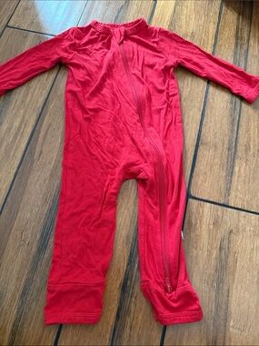 Kyte 3-6 month One-Piece Zipper onesie